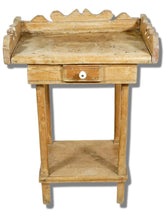 Load image into Gallery viewer, Naïve Country Side Table