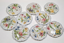 Load image into Gallery viewer, Italian Plates with Colorful Flower Decoration (Set)