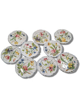 Load image into Gallery viewer, Italian Plates with Colorful Flower Decoration (Set)