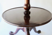 Load image into Gallery viewer, George III Mahogany Dumbwaiter