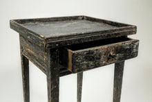 Load image into Gallery viewer, Antique Naïve Side Table