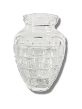 Load image into Gallery viewer, Small Victorian Glass Bud Vase