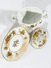 Load image into Gallery viewer, Pillivuyt Decor Main Paris Covered Sauce Tureen