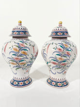 Load image into Gallery viewer, Mottahedeh Chinois Covered Jars (Pair)