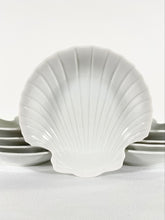 Load image into Gallery viewer, Small Coquille Saint Jacques Dishes (Set)