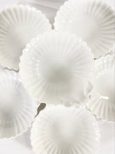 Load image into Gallery viewer, Medium Coquille Saint Jacques Dishes (Set)