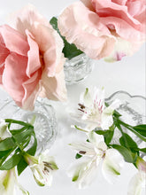 Load image into Gallery viewer, Victorian Celery Glasses (Set of three)