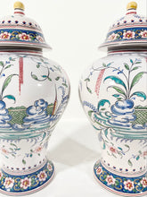 Load image into Gallery viewer, Mottahedeh Chinois Covered Jars (Pair)
