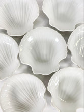 Load image into Gallery viewer, Small Coquille Saint Jacques Dishes (Set)
